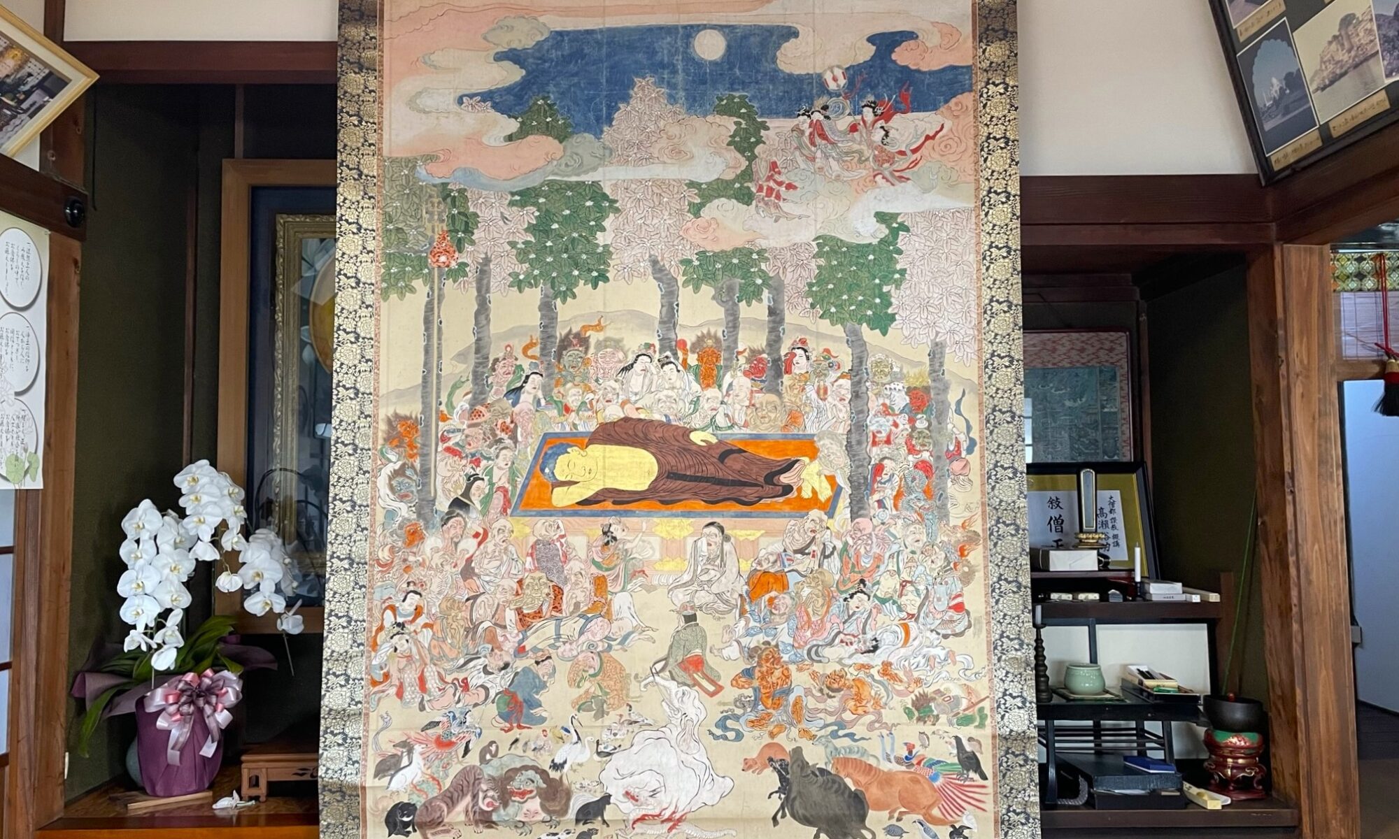 涅槃図公開中 – 米宮山 法源寺